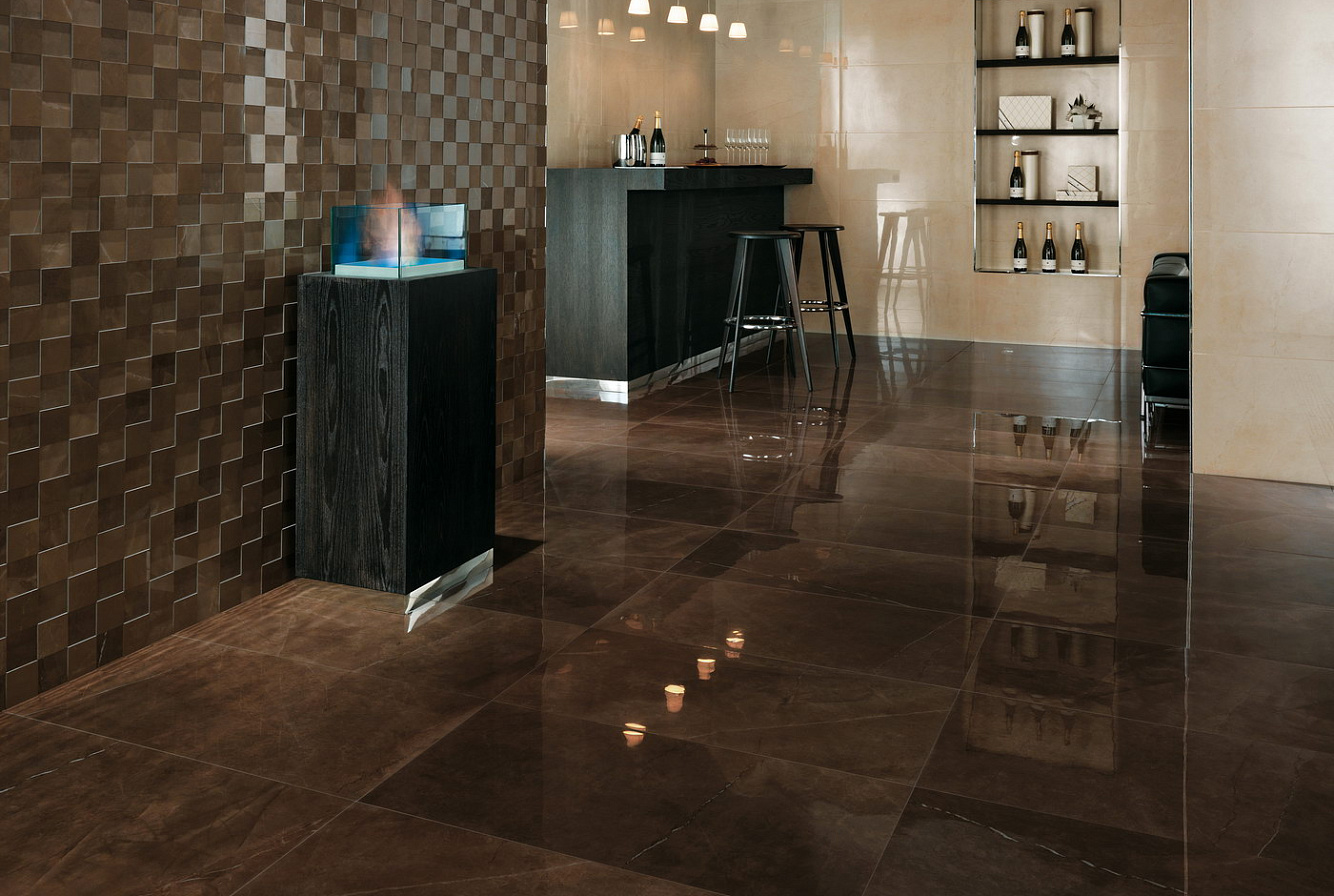 Эффектное сочетание оттенков Bronze Luxury и Champagne Onyx. В интерьере применены:  Beige Mystery Lappato 44x88 / Bronze Mosaico 3D 30x30 / Bronze Luxury Lappato 44x88.
